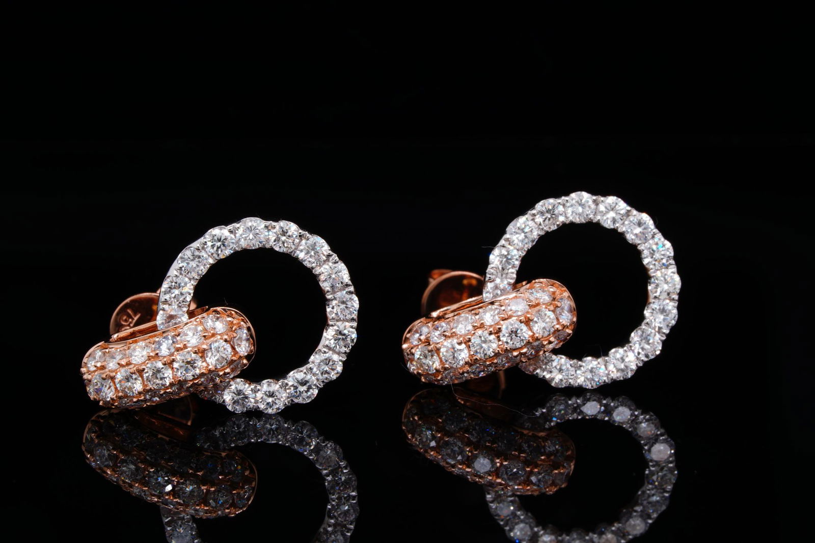 2.00ctw VS1-VS2/G-H Diamond 18K Earrings (1 of 3)