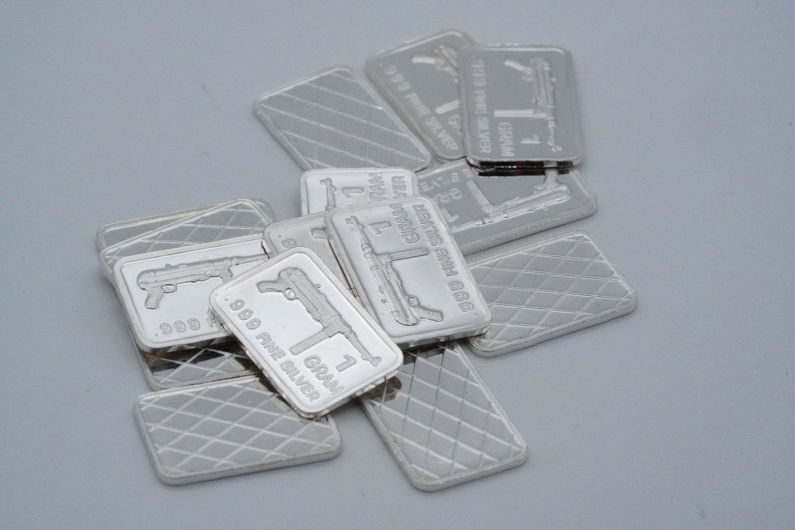 Lot of (15) 1 Gram .999 Fine Silver Bars (1 of 1)