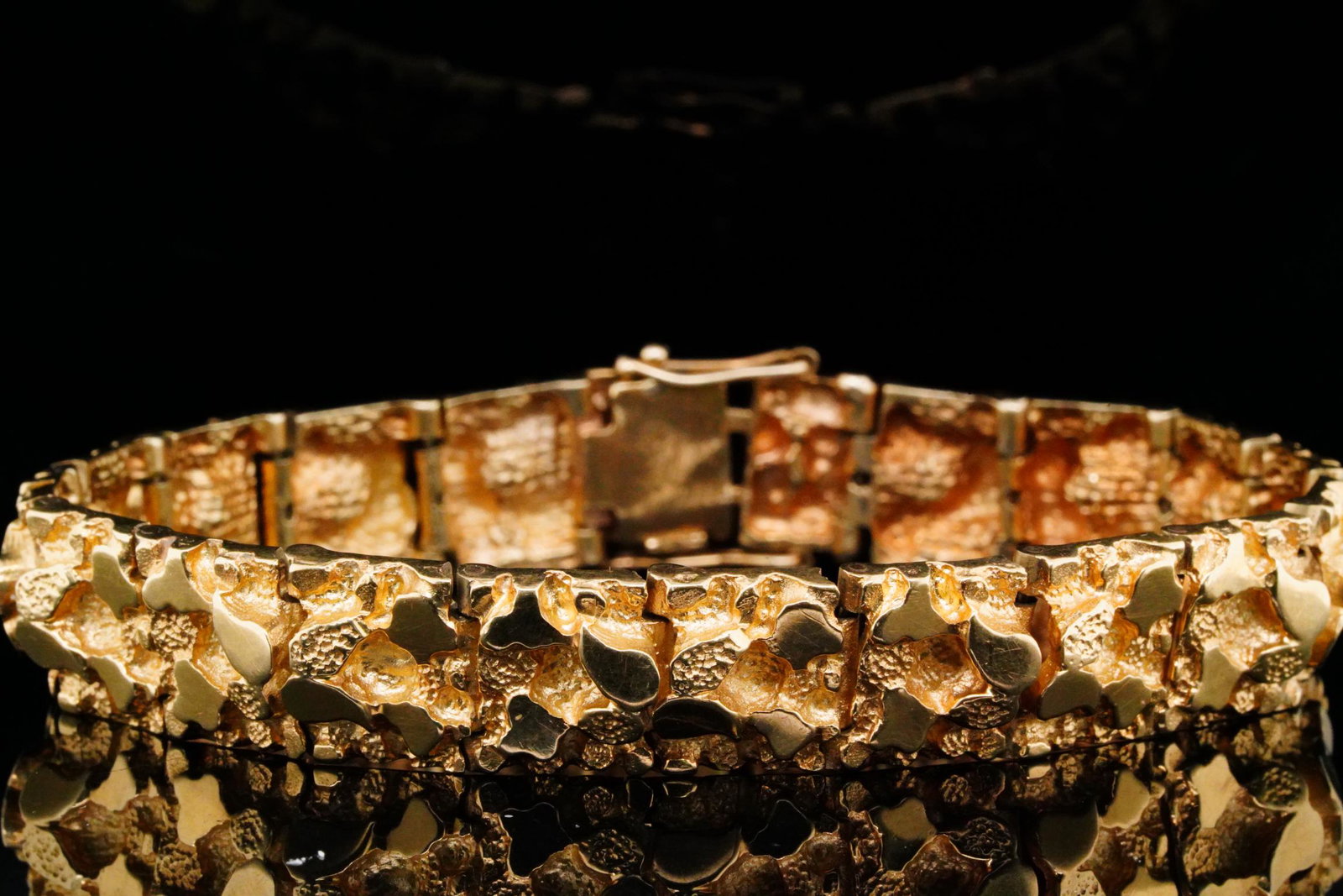 Elvis Presley's 14K Yellow Gold Nugget Bracelet (1 of 4)