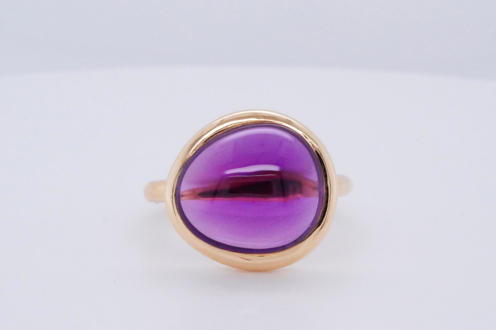 Fred Paris Belle Rives 12.5mm Amethyst and 18K Ring (1 of 6)