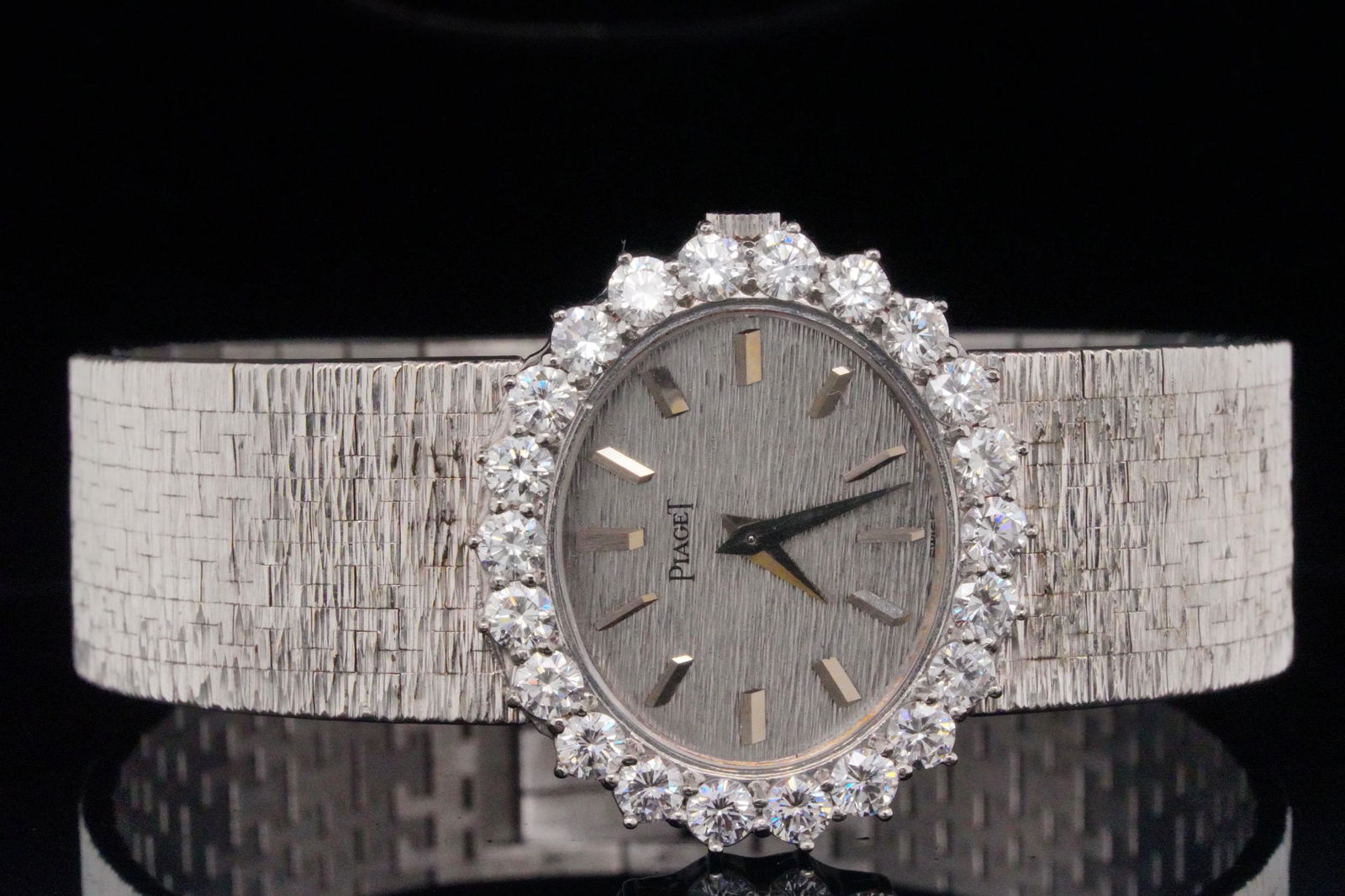 Piaget 2.75ctw VS1-VS2/G-H Diamond and 18K Watch (1 of 5)