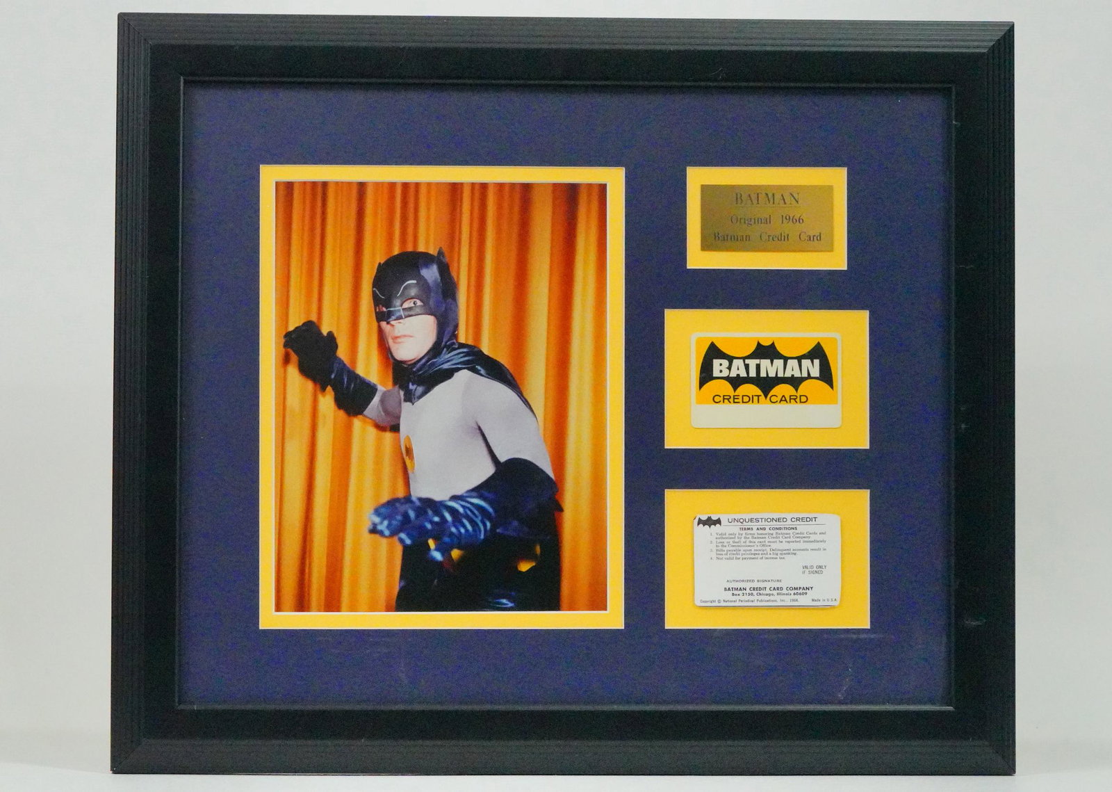 Batman 1966 Promotional Credit Card in Framed Display (1 of 6)