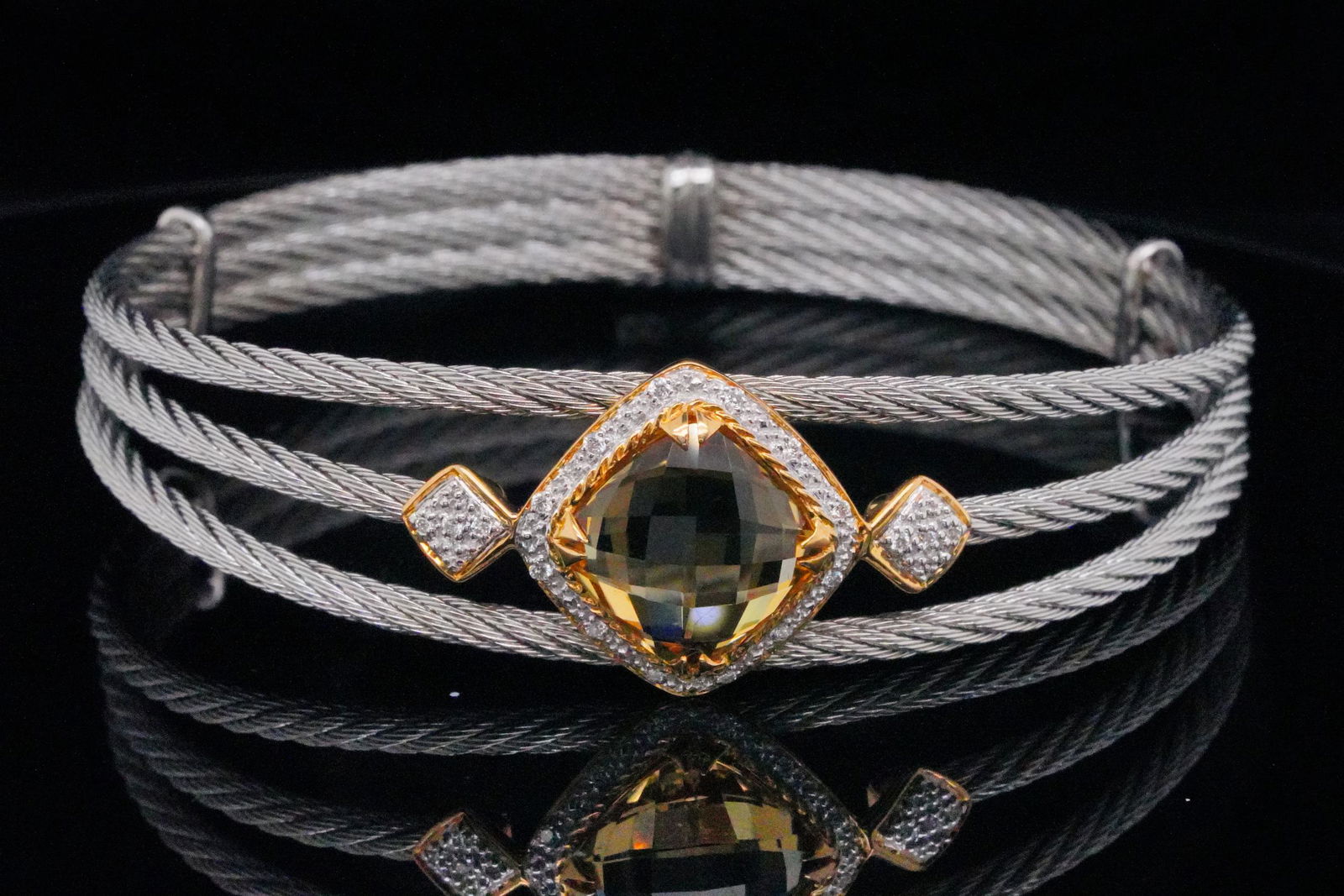 Charriol 6.00ct Lemon Citrine Bangle W/18K & Diamonds: Charriol 6.00ct Citrine and Stainless Steel Celtic Classique Bangle W/18K Yellow Gold and Diamond Accents - This lovely bangle was made by Charriol and is has three cable twist stainless steel rows. T