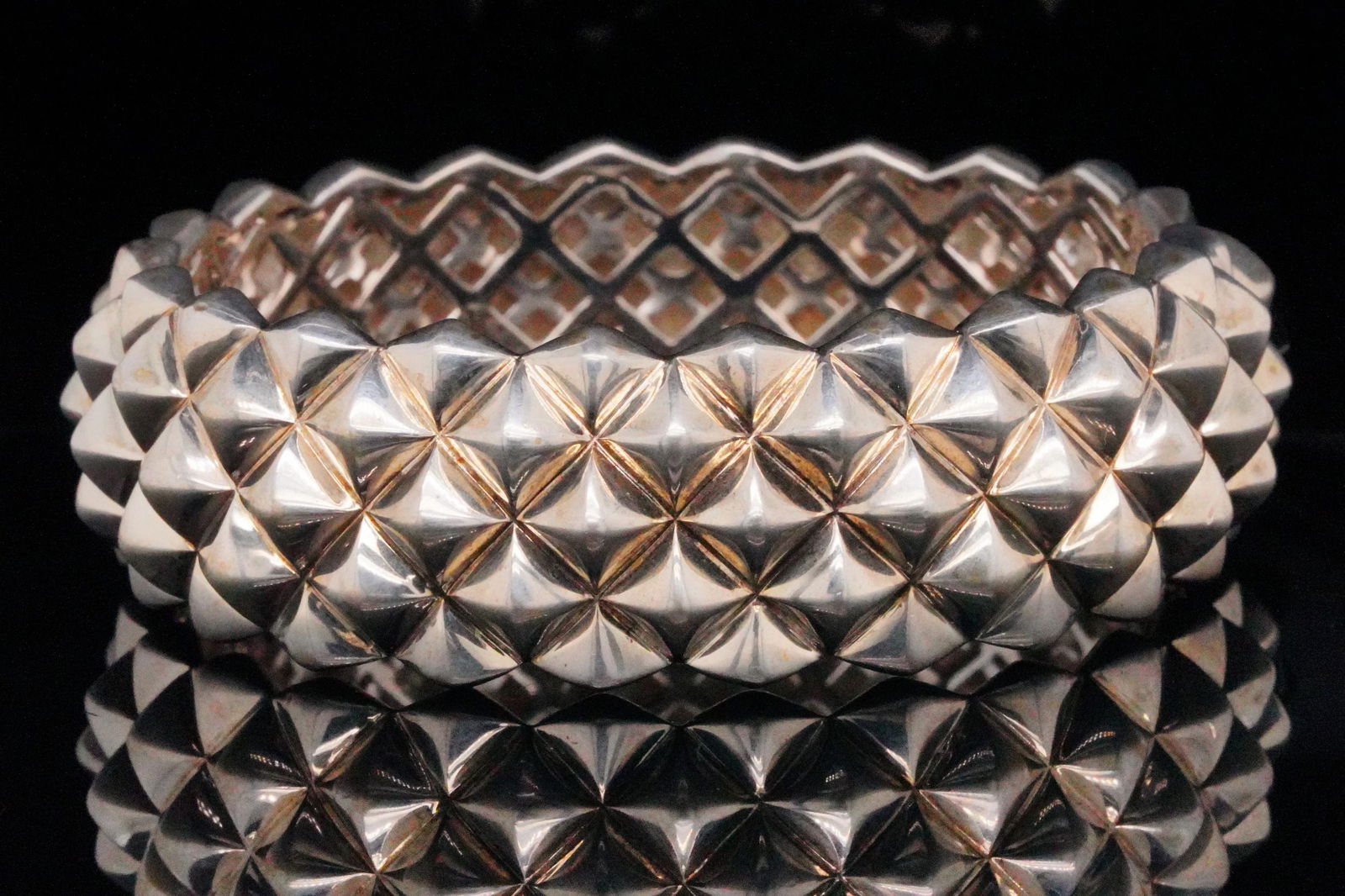 Stephen Webster Sterling Silver Superstud Cuff W/Onyx: Stephen Webster Solid Sterling Silver Superstud Cuff Bracelet W/Onyx Accent - This cuff bracelet was made by Stephen Webster as part of the designer's Superstud collection. The bracelet was finely cra