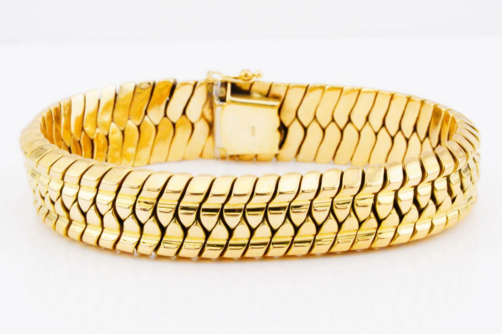 Italian Solid 14K Yellow Gold 8" Herringbone Bracelet (1 of 5)