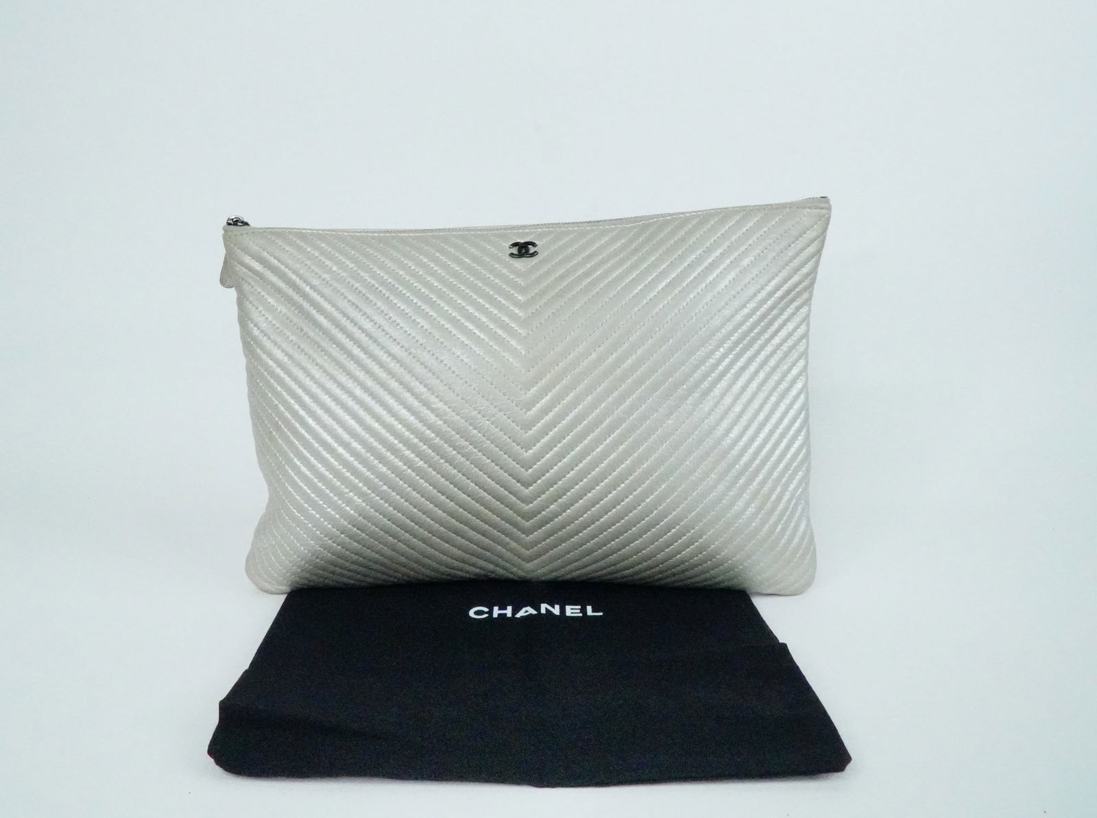 Chanel Silver Chevron Quilted Leather CC Zip Clutch (1 of 7)