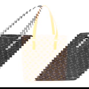Louis Vuitton Monogram Canvas Vavin GM Tote: Louis Vuitton Monogram Canvas Vavin GM Tote - The Louis Vuitton Monogram Canvas Vavin GM Bag has a unique and modern structure which is perfect for an everyday carryall. It is the largest member of th