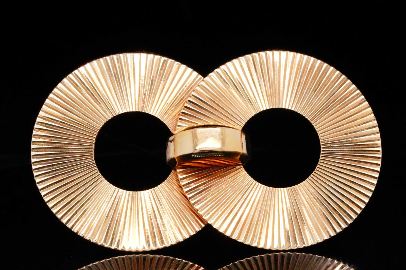 Tiffany & Co. 1960s 14K Yellow Gold Brooch W/Box (1 of 6)