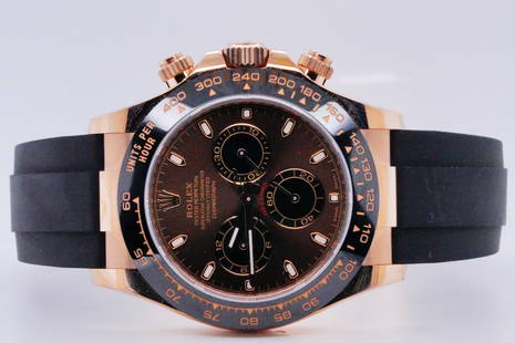 Rolex Daytona 40mm 18K Watch W/Rubber Strap (116515LN): Rolex Cosmograph Daytona 40mm 18K Everose Gold Watch W/Black Rubber Strap Ref. 116515LN (Comes W/Box and Papers) - GUARANTEED FREE SHIPPING WILL ARRIVE BEFORE CHRISTMAS IF PAYMENT RECEIVED WITHIN 48