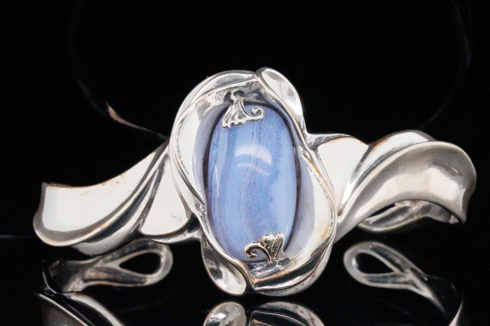 Carolyn Pollack 22mm Blue Lace Agate and Sterling Cuff (1 of 4)