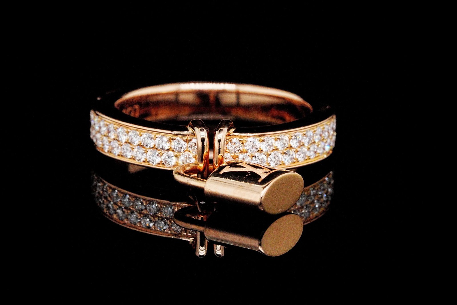 Louis Vuitton 0.40ctw Diamond and 18K Lockit Ring (1 of 9)