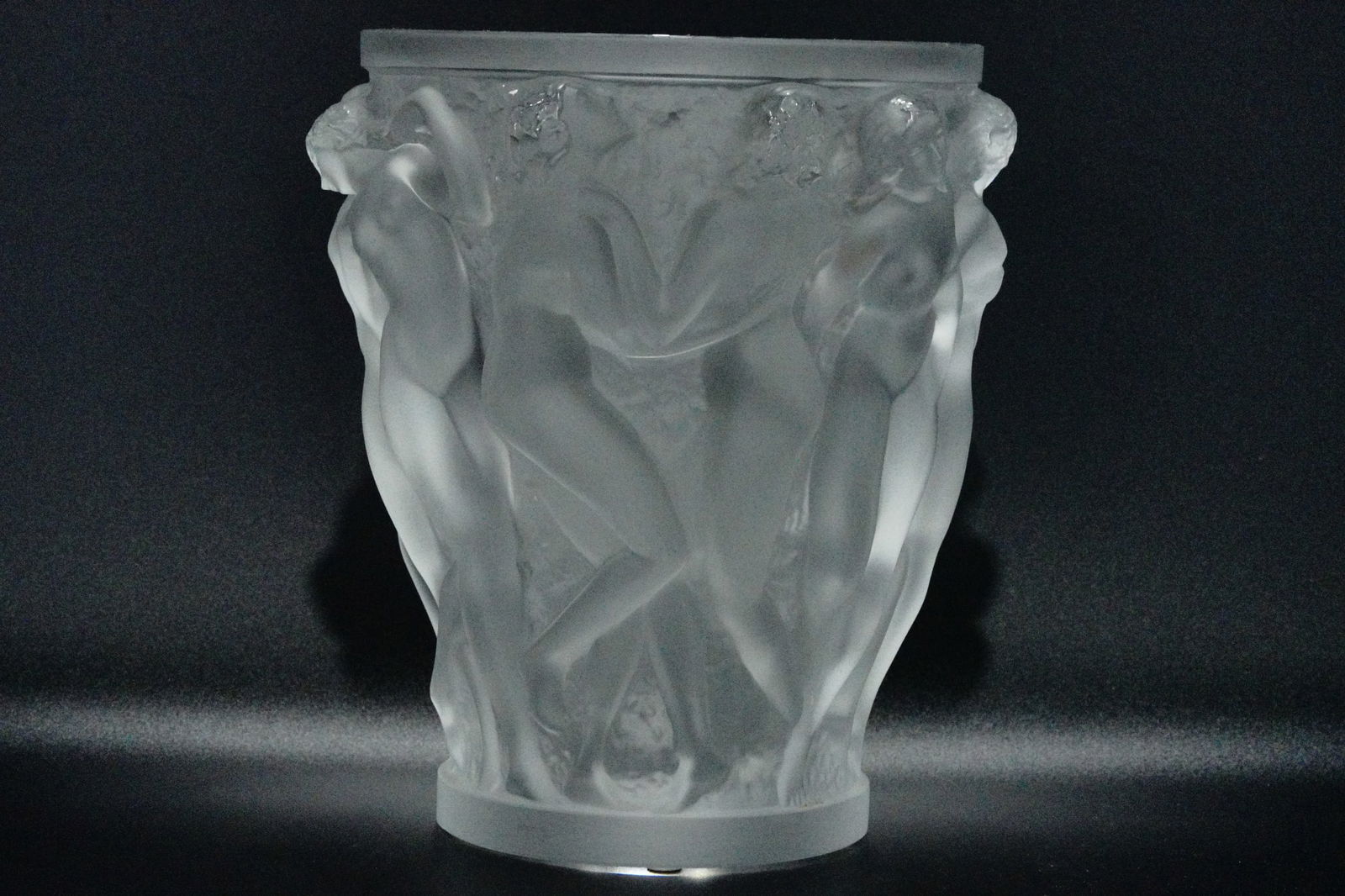 Bibi Hilton's Lalique Crystal Large Bacchantes Vase W/Box (1 of 16)