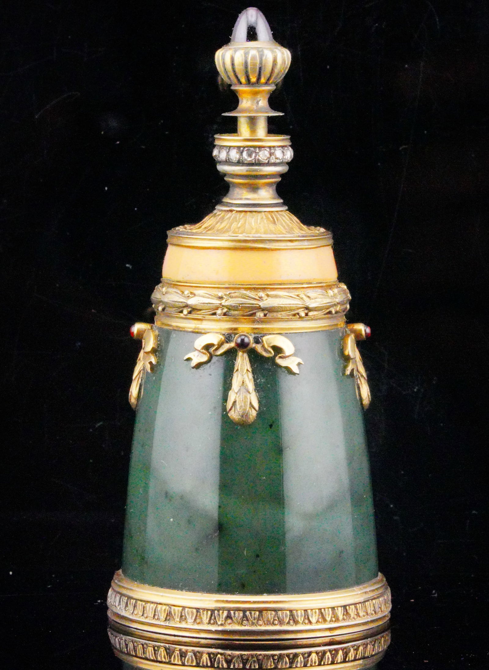 Nephrite Scent Bottle w/Diamond and Ruby Accents (1 of 11)
