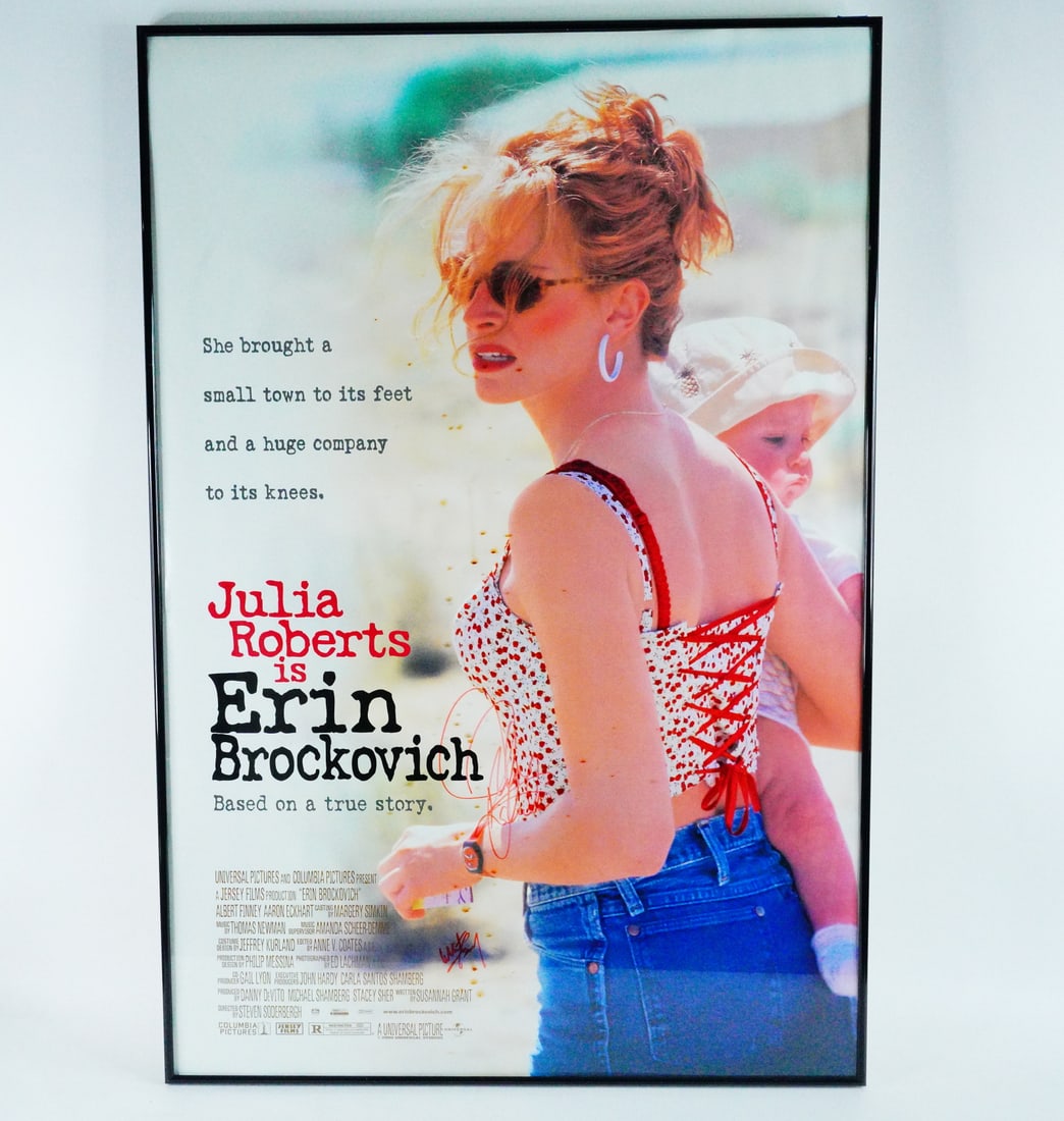 Julia Roberts Signed "Erin Brockovich" Film Poster W/COA (1 of 6)