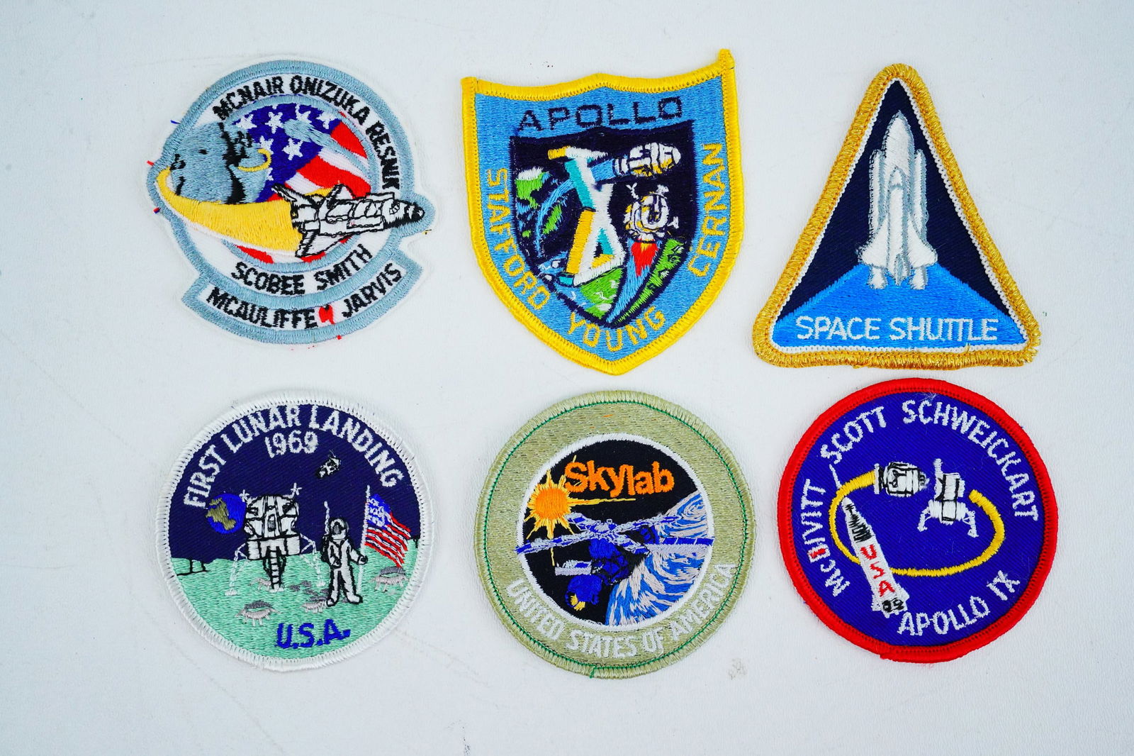 Lot of (6) Souvenir Space Mission Patches (1 of 4)