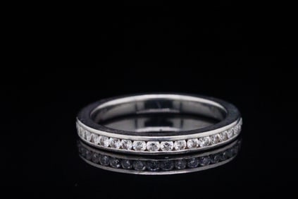 Platinum and 0.75ctw SI1-SI2/G-H Diamond Eternity Band