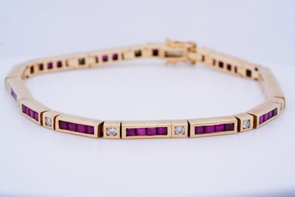 2.60ctw Ruby, 0.40ctw Diamond and 14K 6.5" Bracelet
