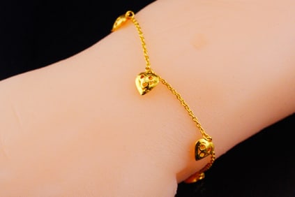 22K Yellow Gold 6.5" Heart Charm Bracelet