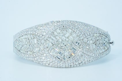 15.35ctw VS2-SI1/G-H Diamond and 18K White Gold Bracelet