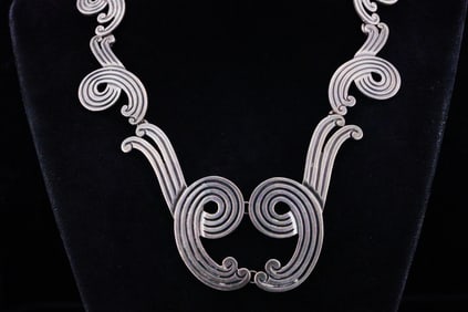 Los Castillo Mexico Vintage Sterling Silver 15" Necklace