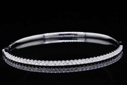 1.00ctw SI1-SI2/G-H Diamond and 18K White Gold Bangle
