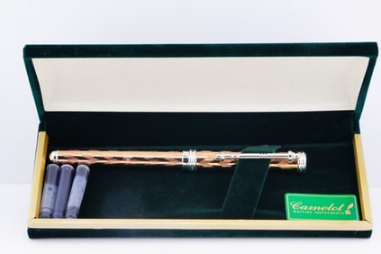 Camelot Writing Instruments Gold Tone Fountain Pen