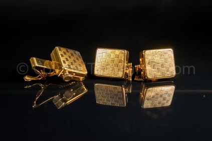 Col. Tom Parker's Music Box Cufflinks and Tie Bar