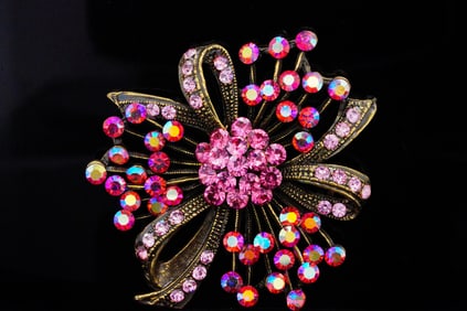 Marilyn Monroe Pink Rhinestone Flower Brooch