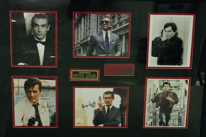 James Bond Autographed Photo Display W/(6) Actors
