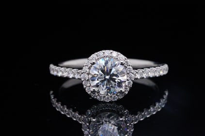 1.02ctw VS1/E-F Lab Grown Diamond and 14K Ring