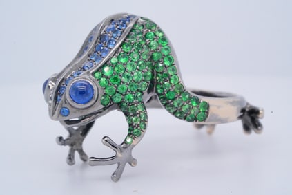 1.50ctw Tsavorite, 1.00ctw Sapphire, 18K Frog Ring