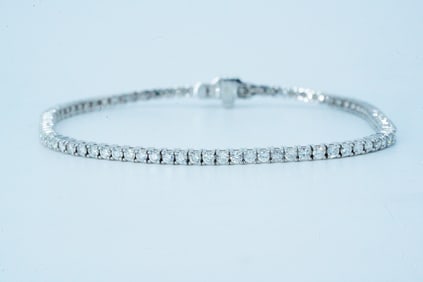 2.50ctw SI1-SI2/G-H Diamond and 14K 7" Tennis Bracelet
