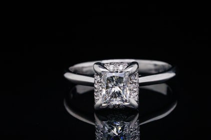 Tacori 1.01ct GIA VS2/F Diamond and Platinum Ring