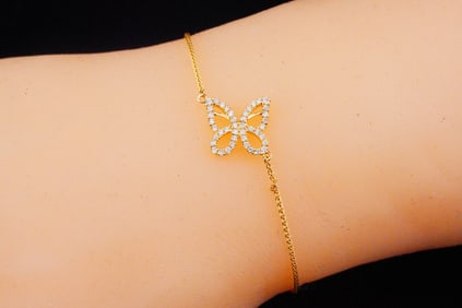 14K Yellow Gold and 0.30ctw Diamond Butterfly Bracelet