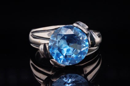 King Baby 7.00ct Blue Topaz and Sterling Silver Ring