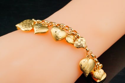 14K Yellow Gold 7" Heart Charms Bracelet