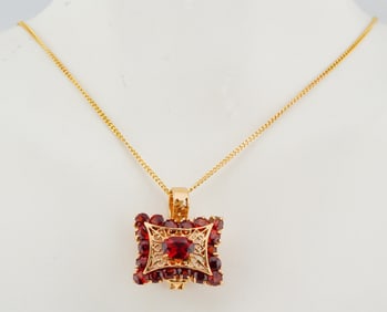 2.50ctw Garnet and 14K Yellow Gold 15" Necklace