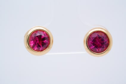 1.50ctw Pink Tourmaline and 14K Stud Earrings