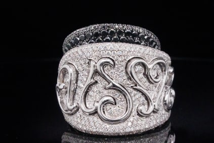 Maggioro 4.35ctw Black and White Diamond 18K Ring