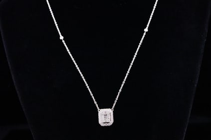 14K White Gold and 0.85ctw SI1-SI2/G-H Diamond Necklace