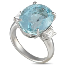 11.35ct Aquamarine, 0.50ctw Diamond and Platinum Ring