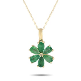 14K Yellow Gold and Emerald Flower Pendant Necklace