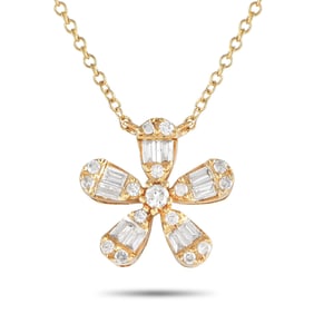 14K Yellow Gold and 0.25ctw Diamond Flower Necklace