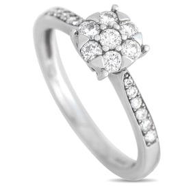 14K White Gold and 0.40ctw Diamond Cluster Ring