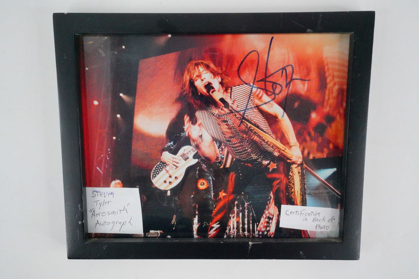 Steven Tyler Signed 8 x 10-Inch Photo W/COA (1 of 4)