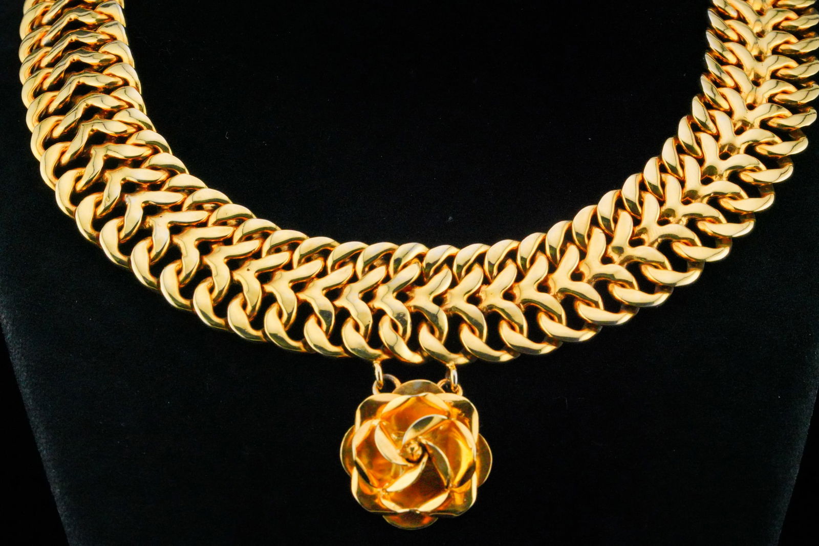 Janet Jackson "Made for Now" Music Video Worn Choker (1 of 11)