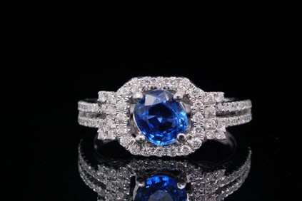 18K, 0.80ct Ceylon Sapphire and 0.40ctw Diamond Ring