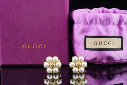 Gucci Gold Tone Button Earrings With Faux Pearls