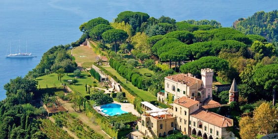 Unforgettable Day on Amalfi Coast W/Lorenzo de' Medici