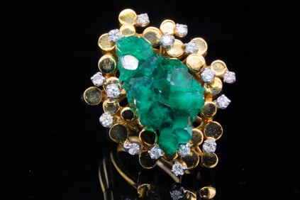 Vintage 14K, Chatham Emerald and 0.30ctw Diamond Ring